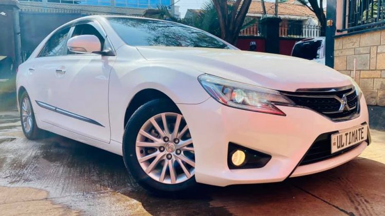 toyota mark x 2013 on special offer