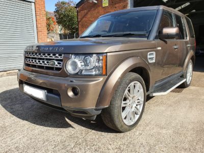 Landrover Discovery 4 HSE 2013 Bronze Color with Customized interior Ksh 5.15M