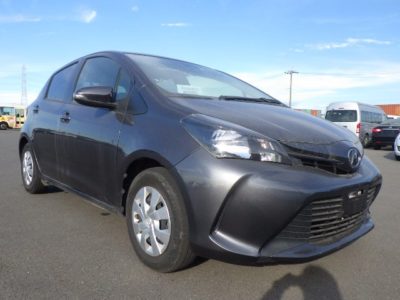 TOYOTA VITZ 2014