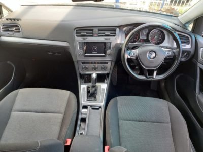 Volkswagen Golf TSI