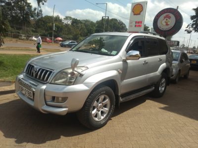 TOYOTA LANDCRUISER J120 PETROL