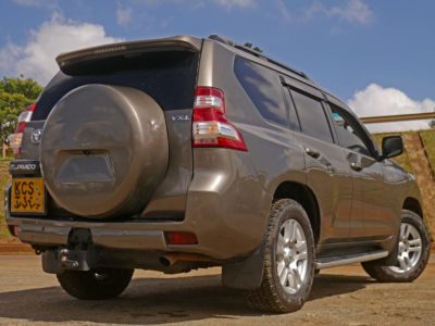 TOYOTA PRADO 2012 call 0748192326